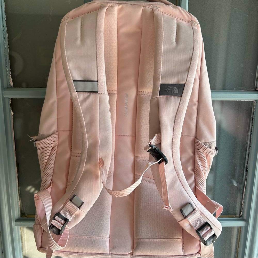 The North Face Women's Jester Backpack Padded Laptop Travel Bag Pink Salt /Black - Picture 7 of 16